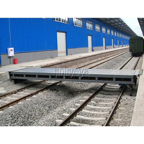 唐山伸缩铁路跨桥